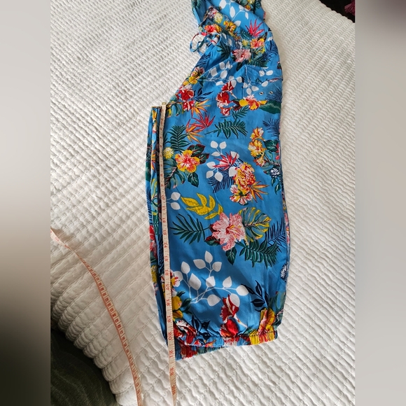 Jumpsuit shoulders off, waist with elastic size Large - Picture 3 of 12